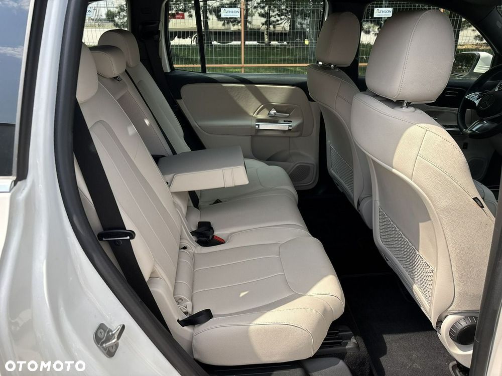 Mercedes-Benz EQB 250 70.5kWh Progressive - 17