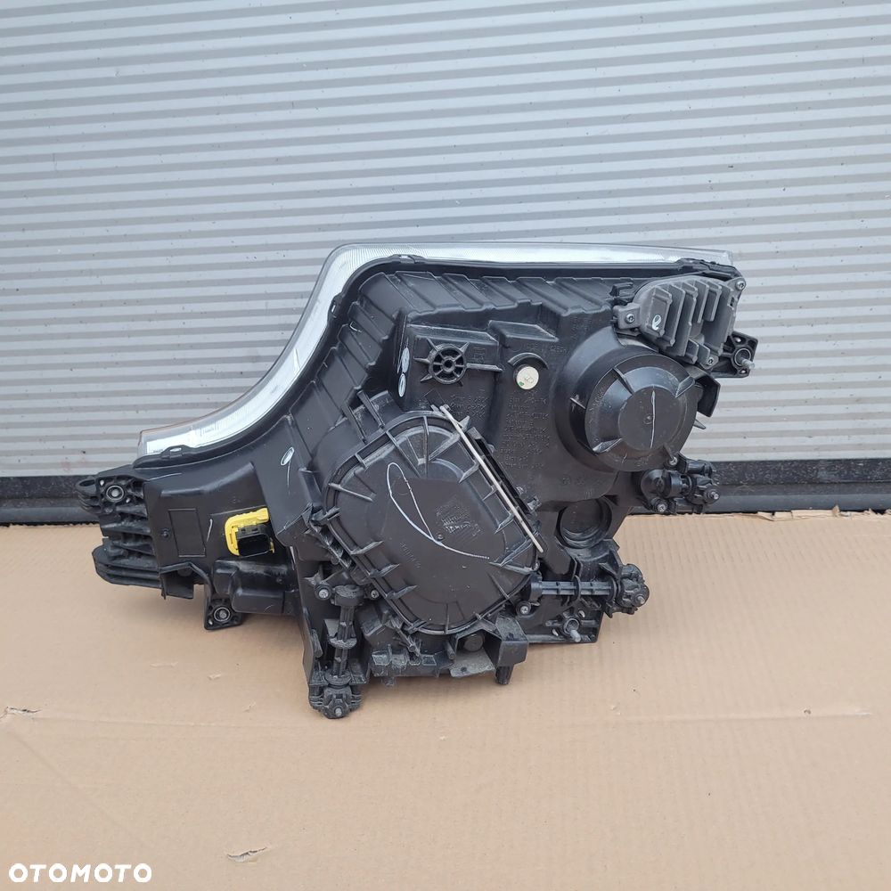 LAMPA PRAWA MERCEDES ACTROS MP5 ORYGINAŁ A9618204139 CHWALIM116 - 2