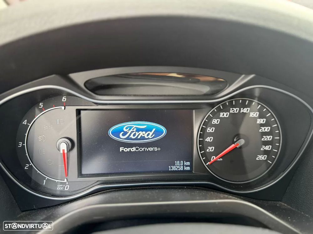 Ford S-Max 2.0 TDCi Titanium 7L - 3