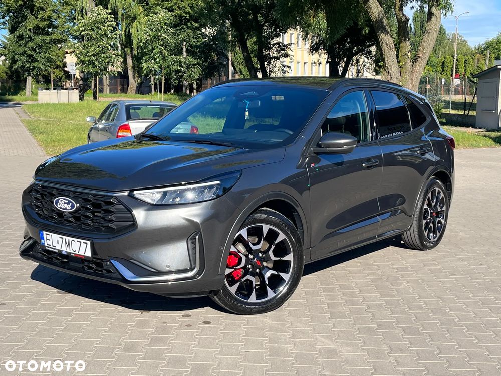 Ford Kuga - 1