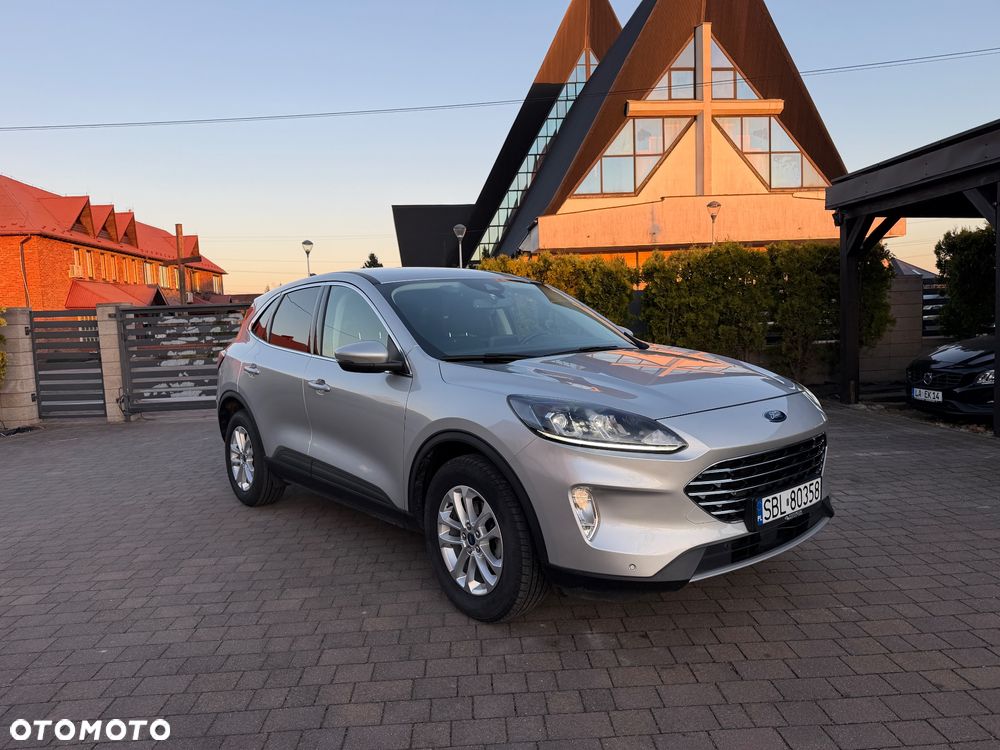 Ford Kuga 2.0 TDCi FWD Titanium - 22