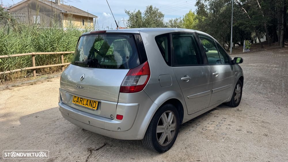 Renault Scénic 1.5 dCi SE Exclusive — fotografia 4