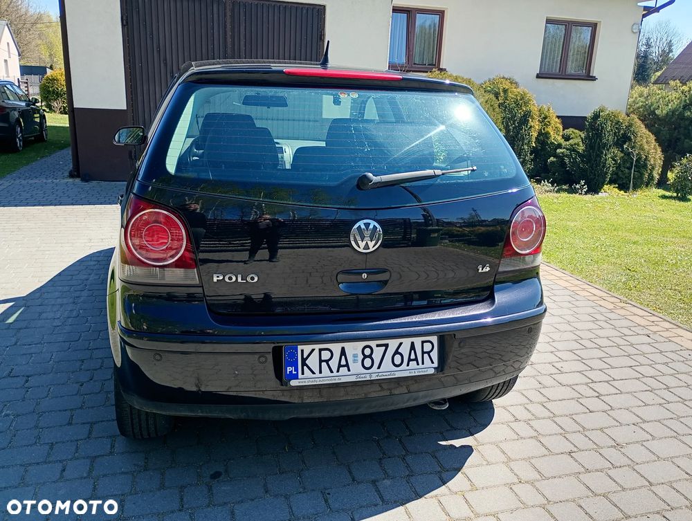Volkswagen Polo 1.4 16V Sportline - 4