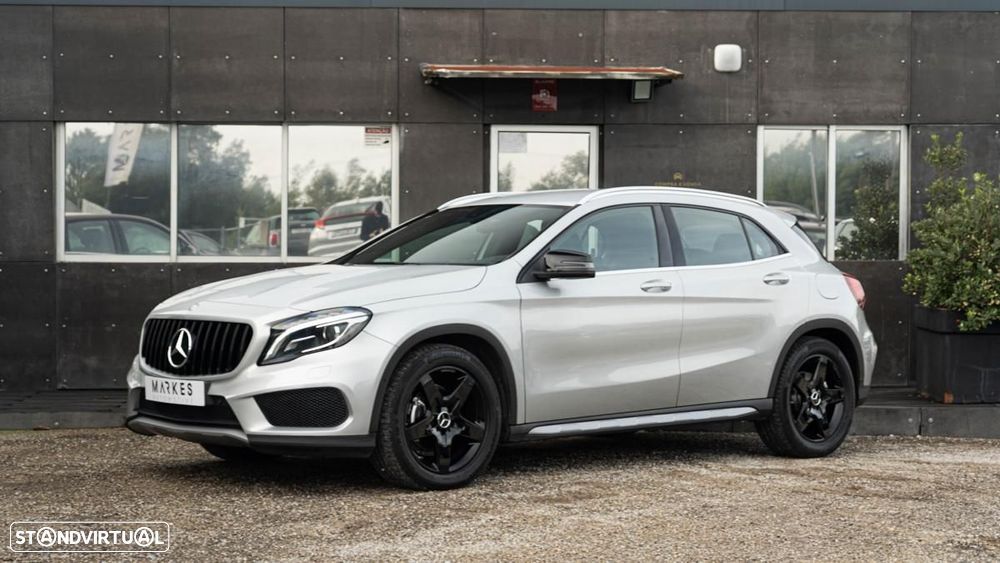 Mercedes-Benz GLA 200 - 2