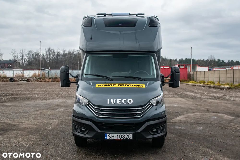 Iveco Daily 70C18HA8/P Hi-Matic Autolaweta Pomoc Drogowa 3.0 180KM - 3
