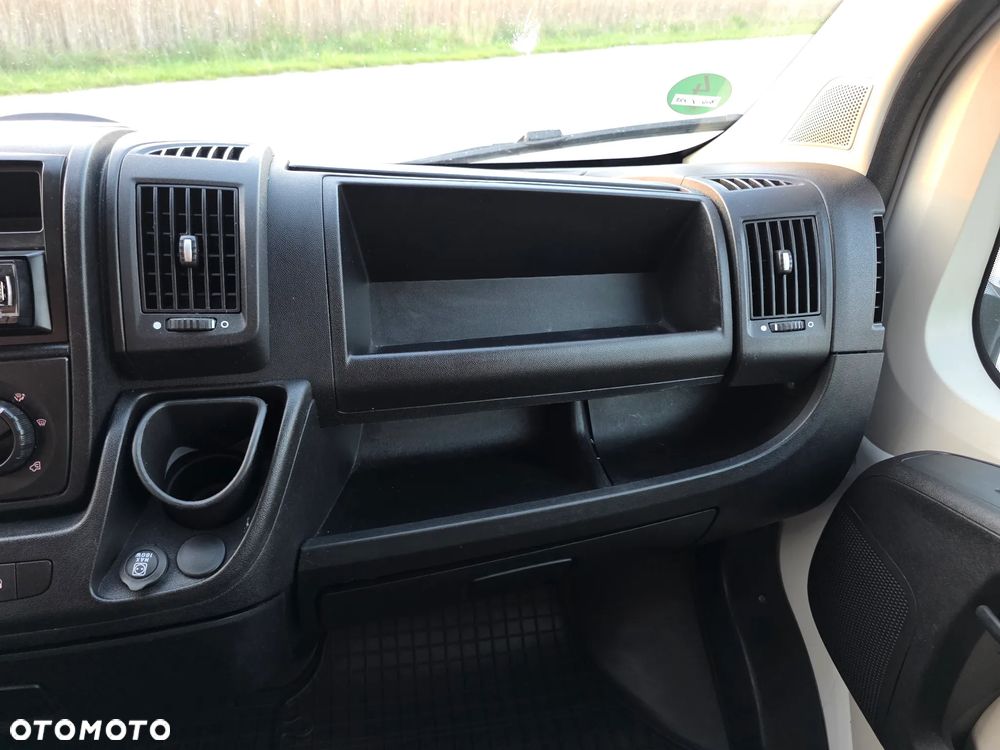 Peugeot BOXER - 19