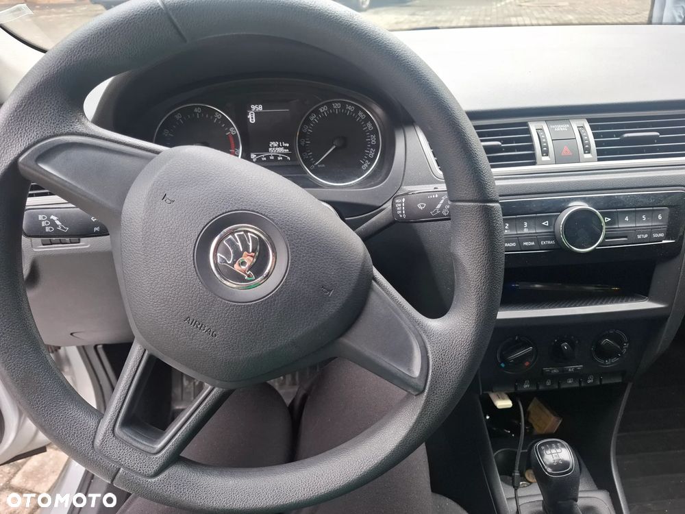 Skoda RAPID Spb 1.2 TSI Active - 7