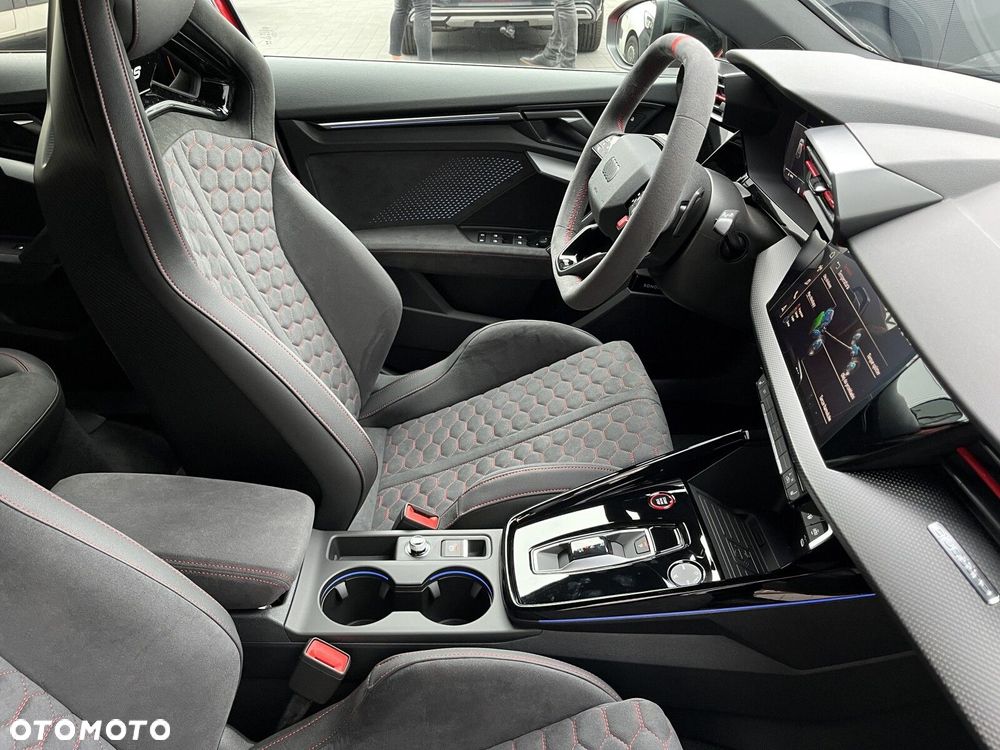 Audi RS3 Sportback - 14