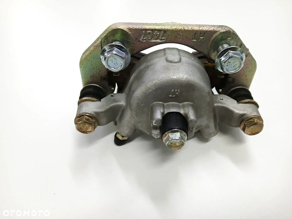 CF MOTO  820 850 1000 ZACISK HAMULCOWY HAMULCA PRZOD PRZEDNI