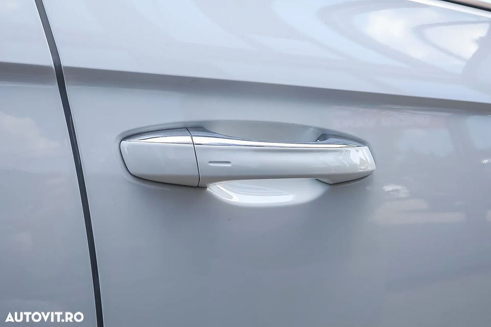 Volkswagen T-ROC - 14