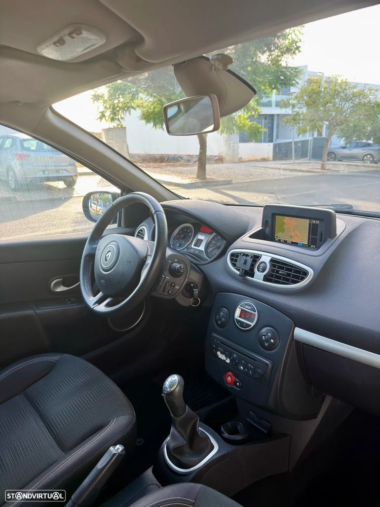 Renault Clio 1.2 TCE Dynamique S - 9