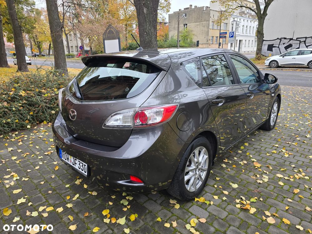 Mazda 3 - 6