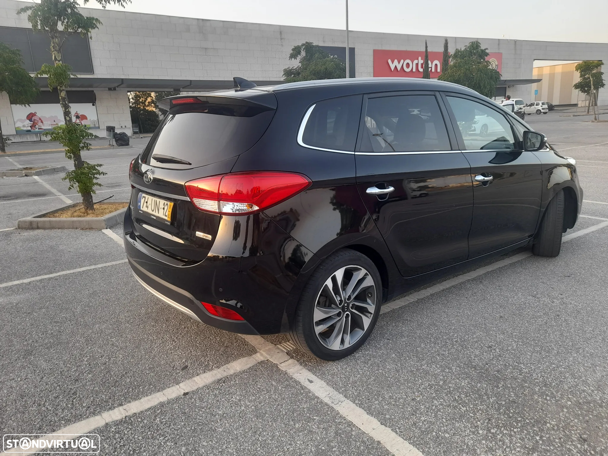 Kia Carens 1.7 CRDi ISG TX Aut. - 2