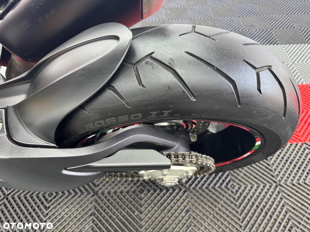 Ducati Hypermotard - 17