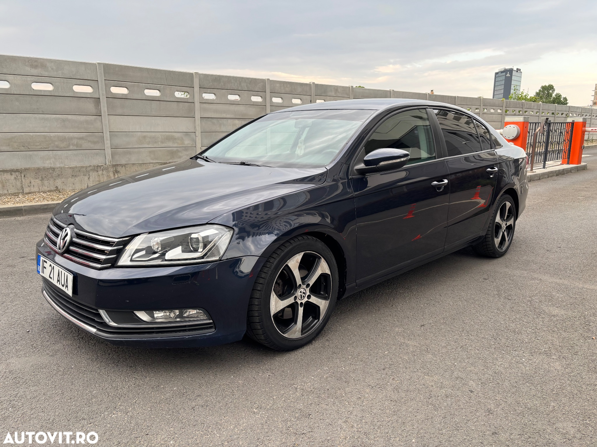Volkswagen Passat 1.6TDI BlueMotion Tehnology Trendline - 2