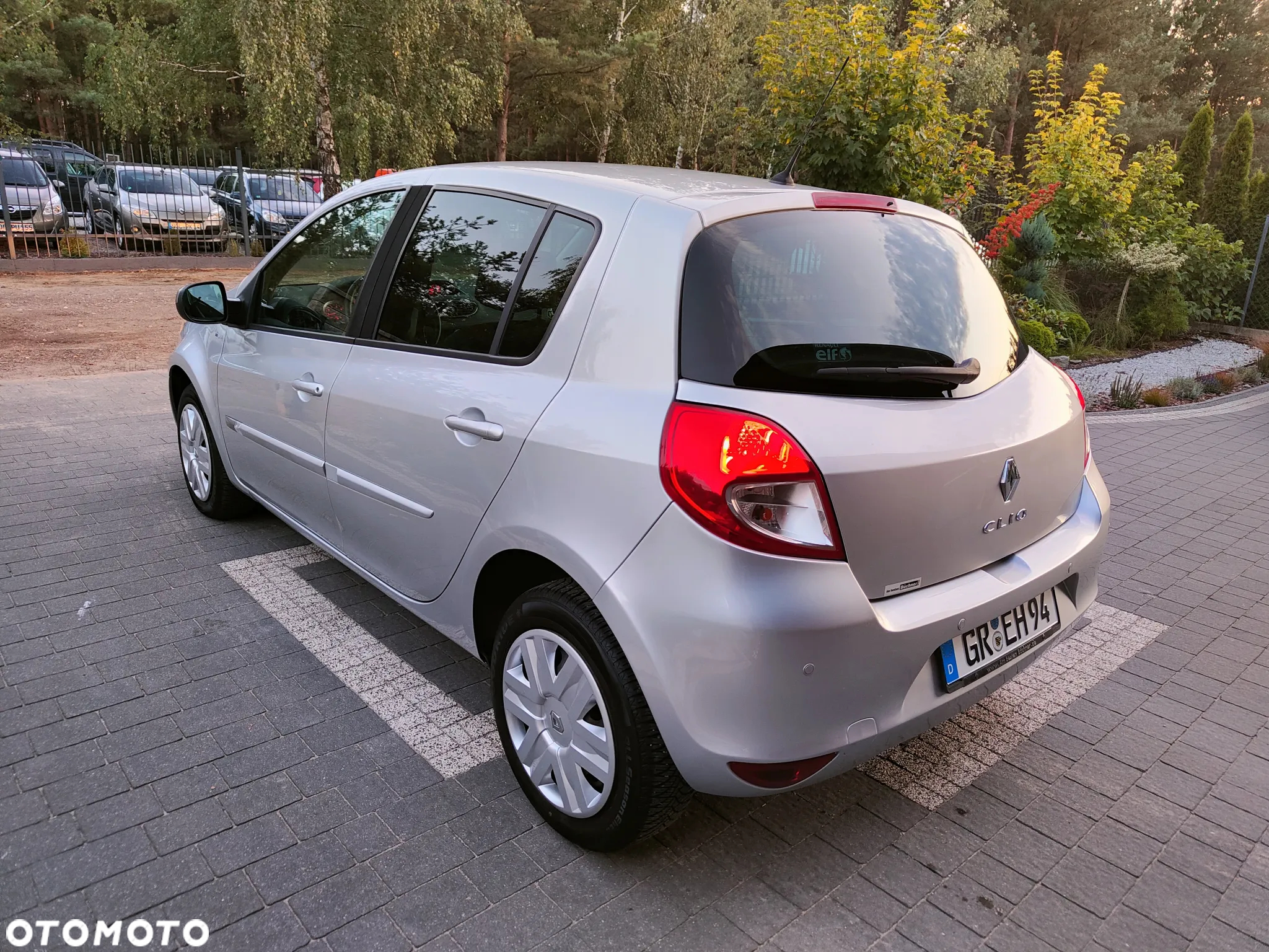 Renault Clio 1.6 16V Night&Day - 30