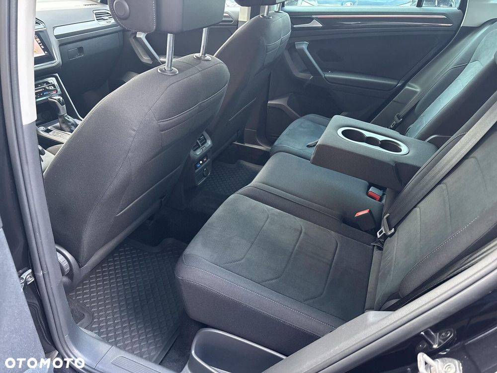 Volkswagen Tiguan 2.0 TDI SCR 4Mot Elegance DSG - 18