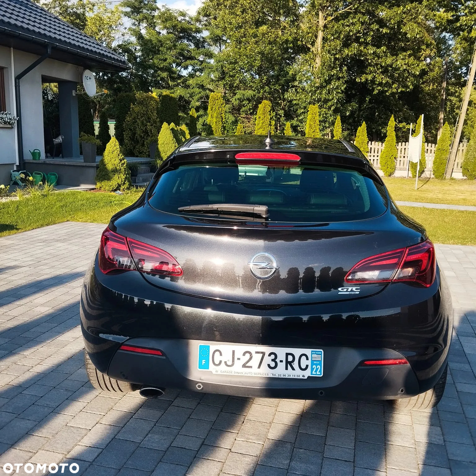 Opel Astra GTC 1.4 Turbo - 24