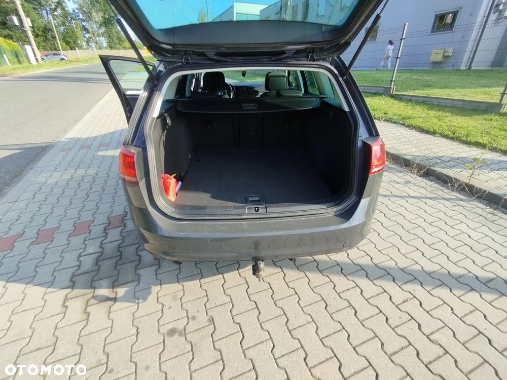 Volkswagen Golf 1.6 BlueTDI DSG Cup - 6