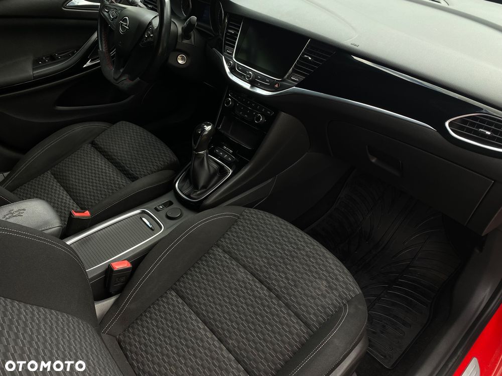 Opel Astra 1.4 Turbo Edition - 32