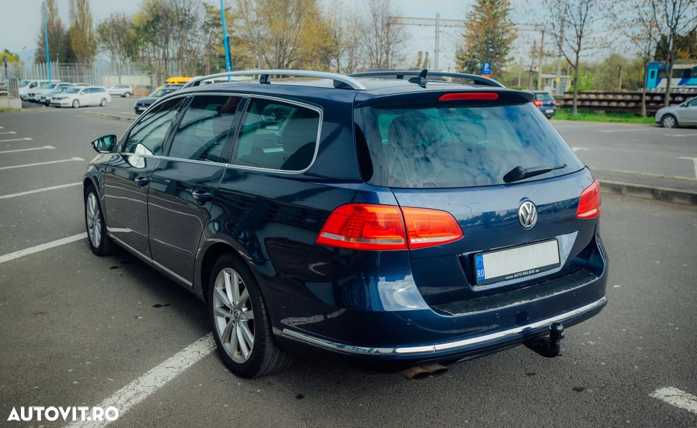 Volkswagen Passat 2.0 TDI BlueMotion Technology Highline - 11
