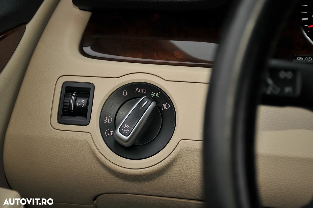 Volkswagen Passat CC - 19