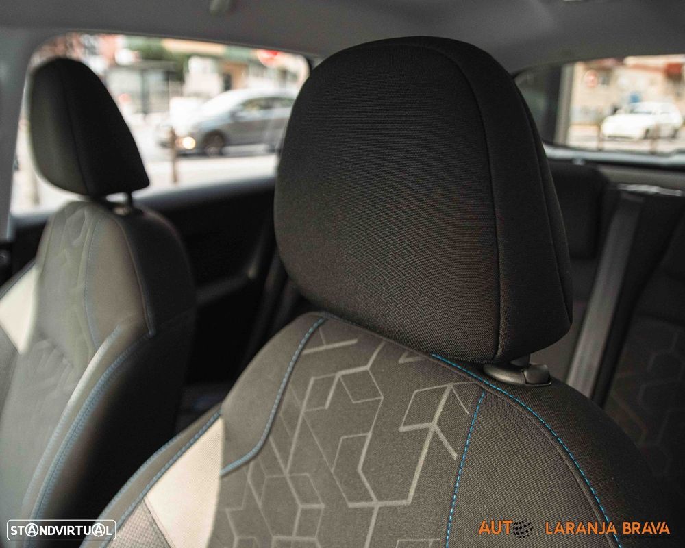 Peugeot 2008 1.2 PureTech Style - 27