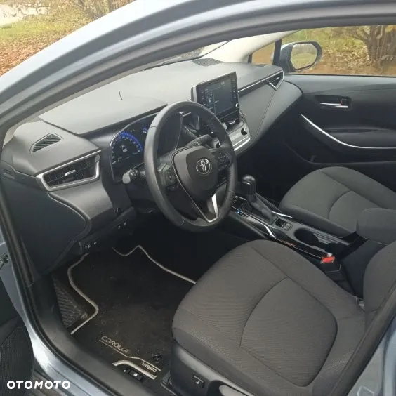 Toyota Corolla - 18