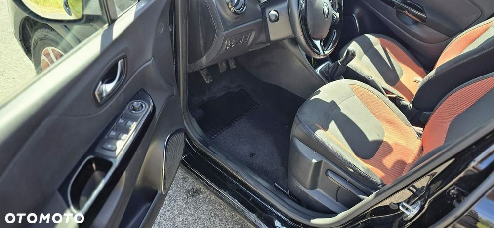Renault Captur - 10