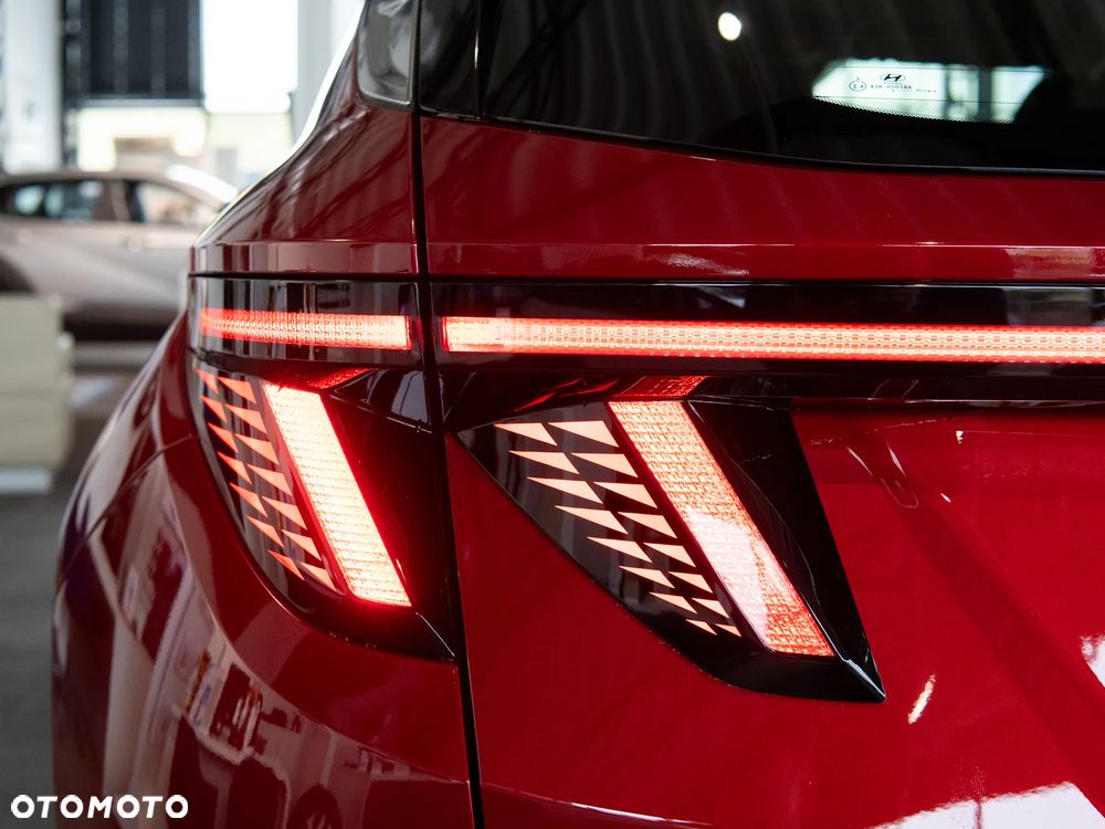 Hyundai Tucson 1.6 T-GDi HEV Executive 2WD - 8