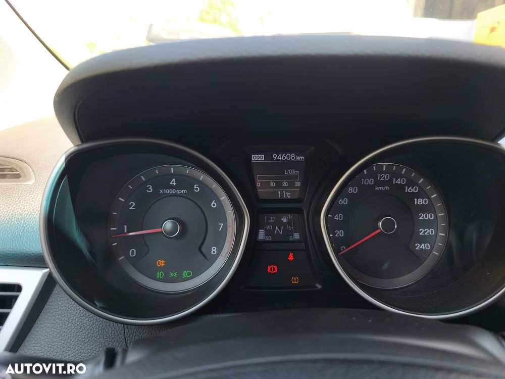 Hyundai i30 1.6 GDI Highway+ Aut. - 6