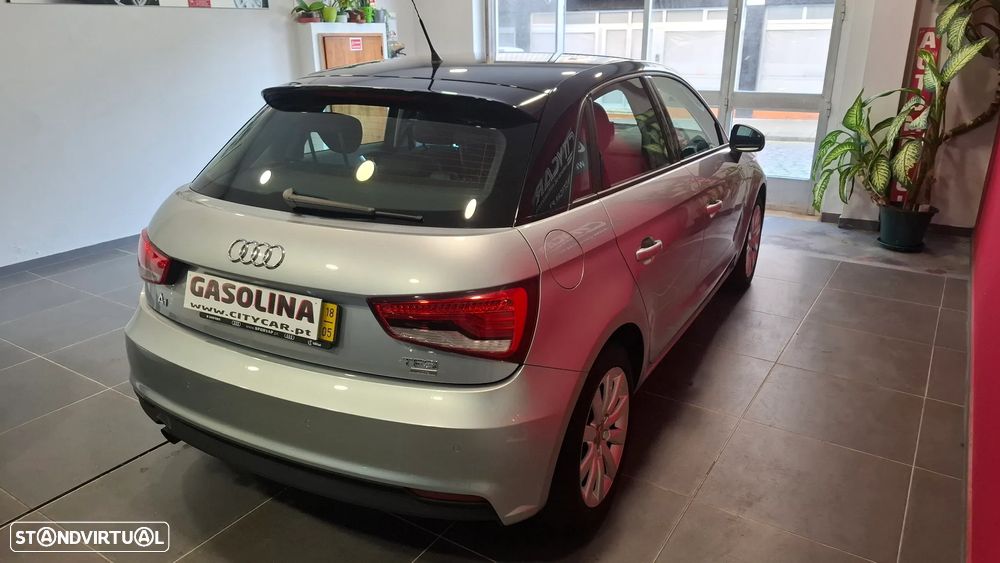 Audi A1 Sportback 1.0 TFSI Design - 6