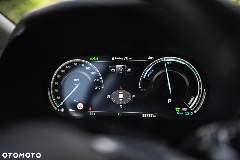 Kia XCeed - 14
