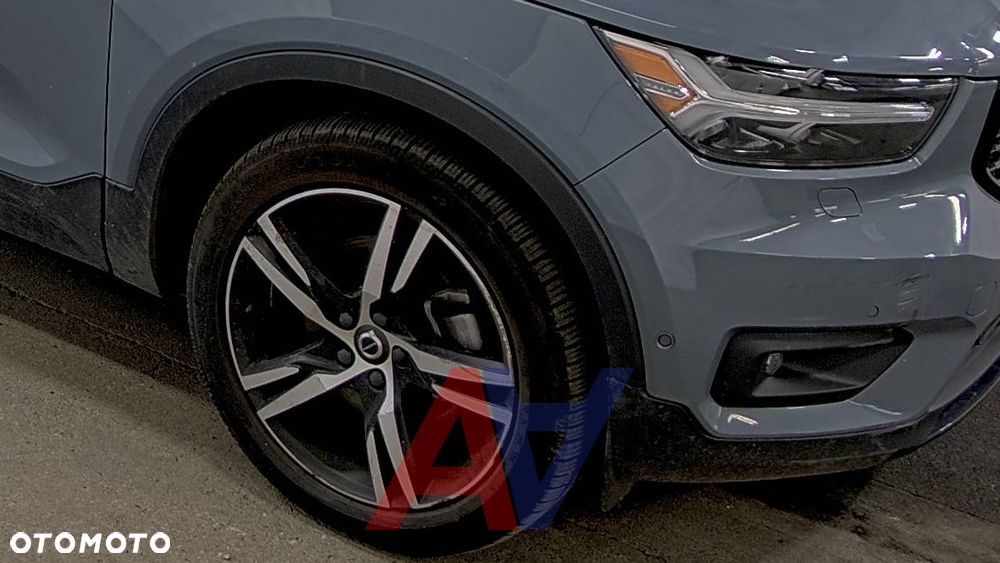 Volvo XC 40 T5 AWD Geartronic R-Design - 16
