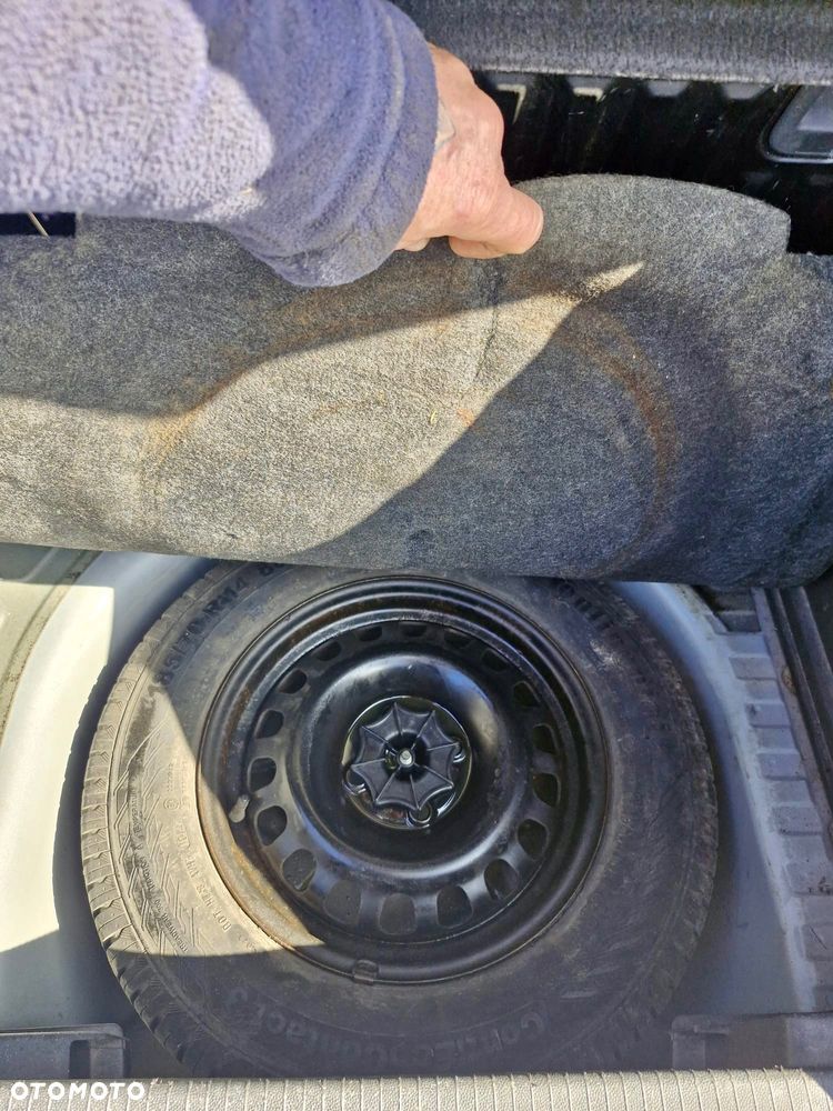 Opel Corsa 1.2 16V Edition / Active S&S - 10