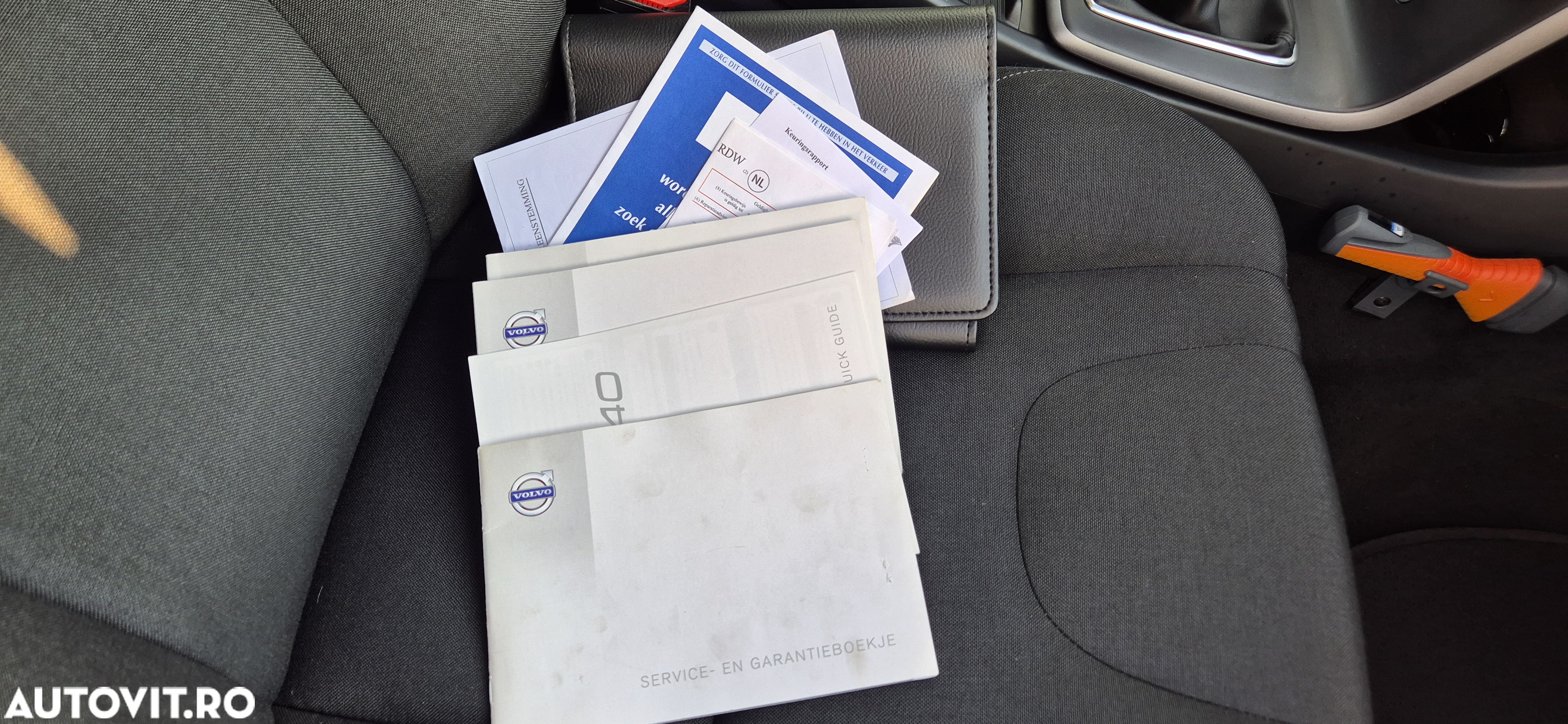 Volvo V40 D2 94g Kinetic - 28