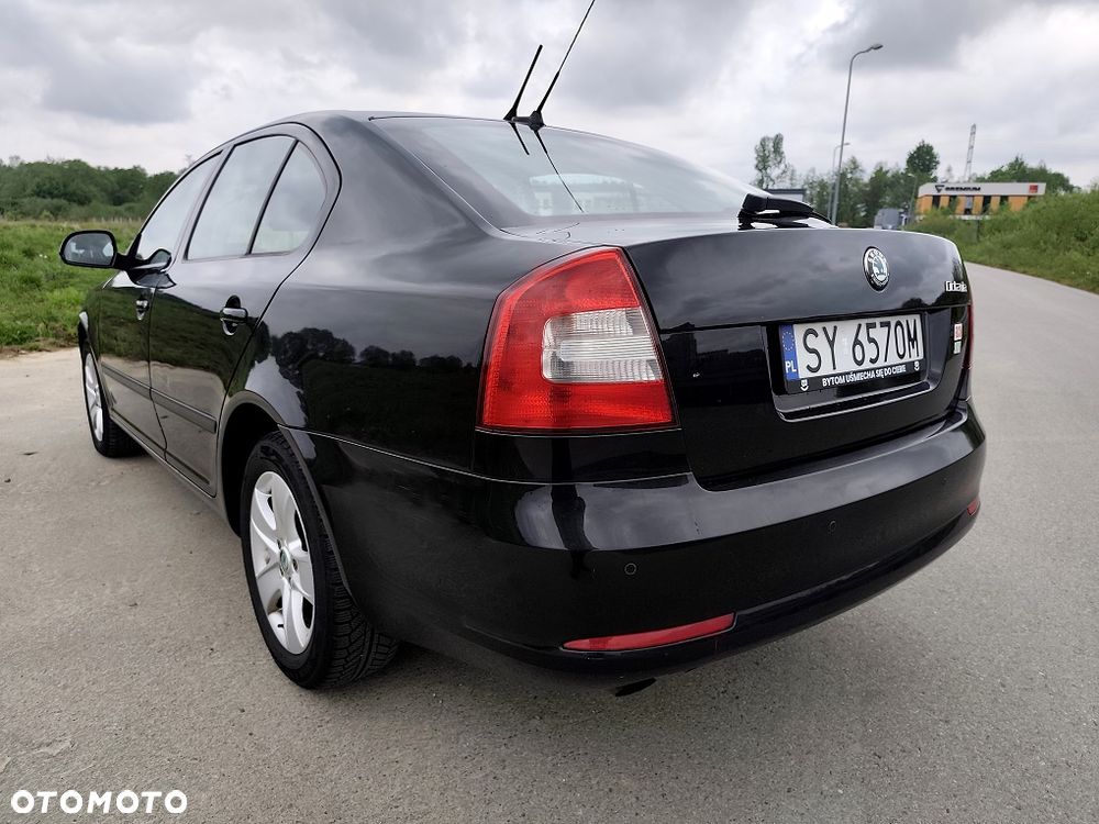 Skoda Octavia 2.0 TDI DPF Elegance - 8