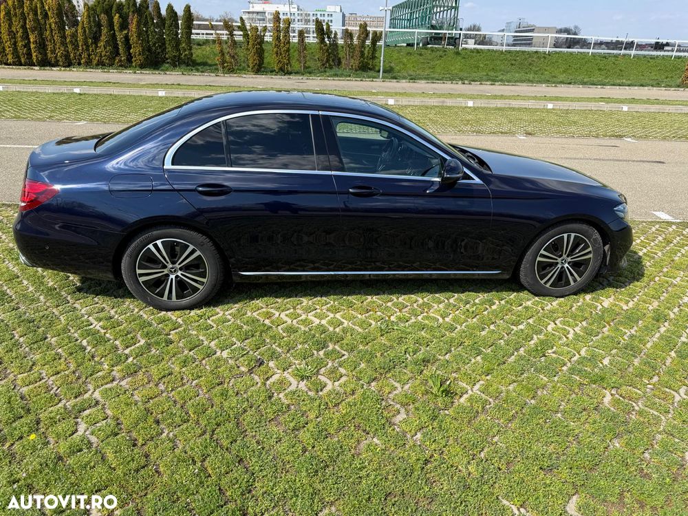 Mercedes-Benz E 220 d 9G-TRONIC Avantgarde - 4