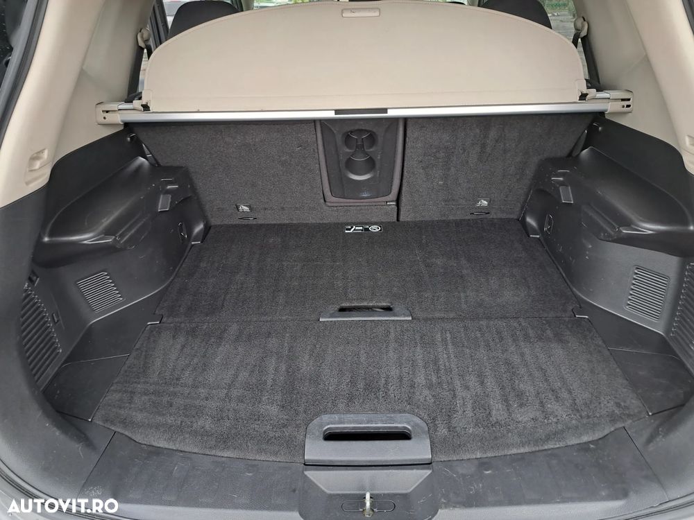 Nissan X-Trail 1.6 dCi ALL-MODE 4x4i Acenta - 13