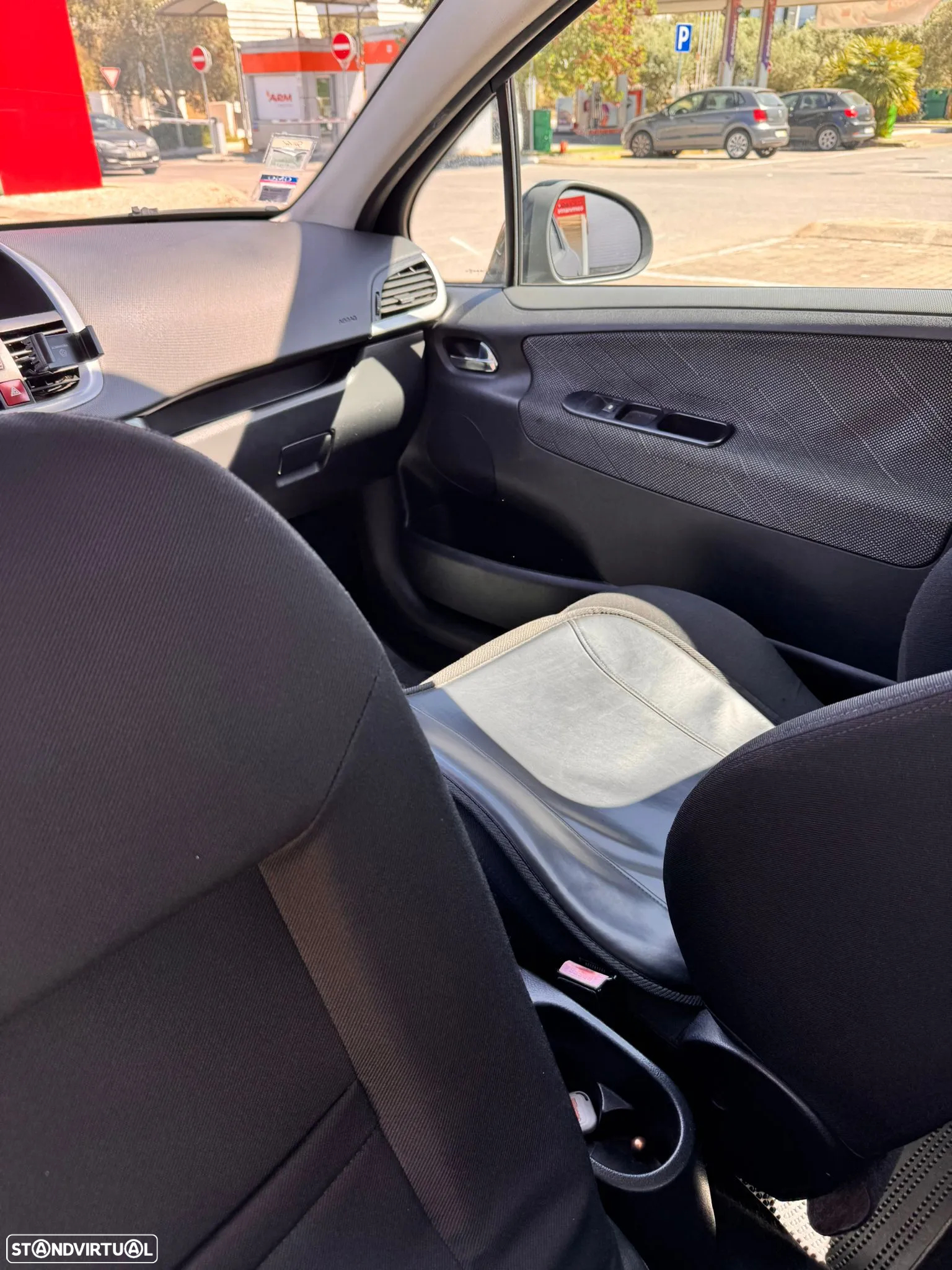 Peugeot 207 1.4 HDi Sport - 8