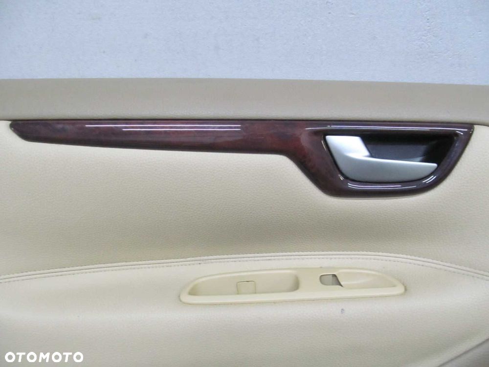 VOLVO V70 XC LIFT TAPICERKA BOCZEK DRZWI TYL SKORA JASNY 39990923 99-07 - 4