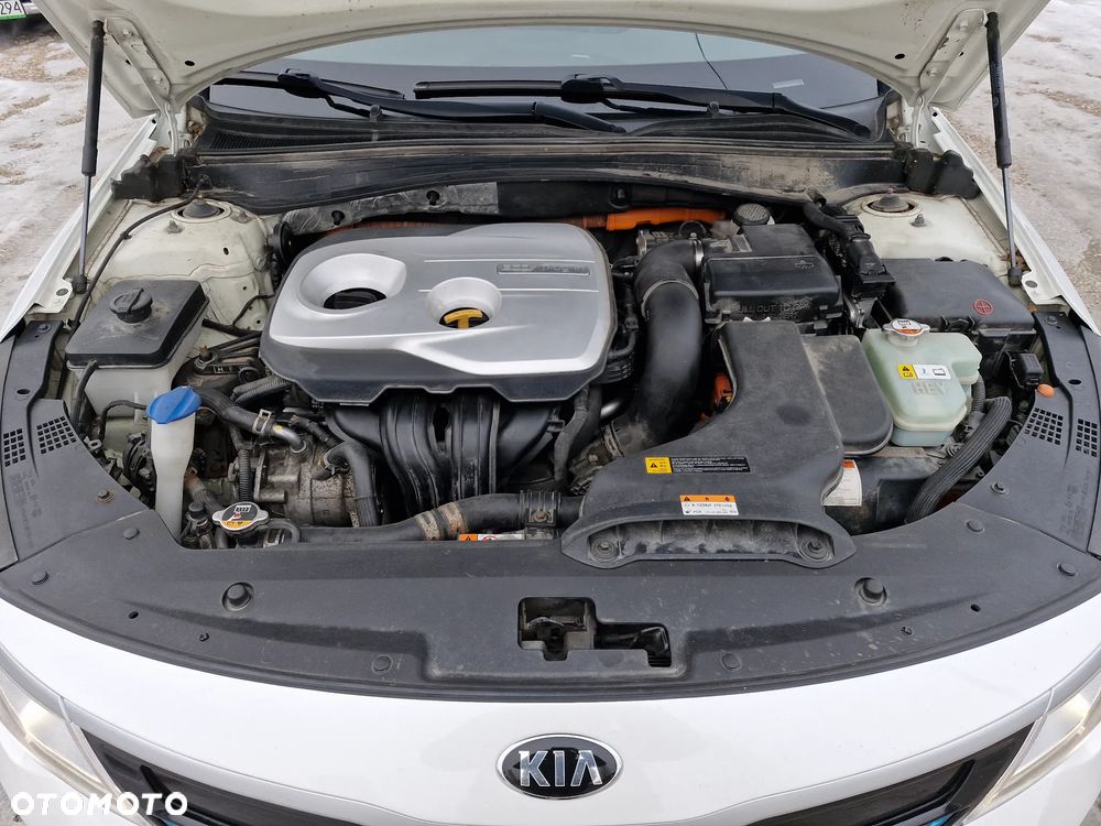 Kia Optima - 30