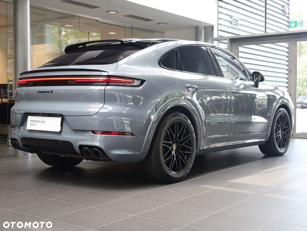 Porsche Cayenne S - 5