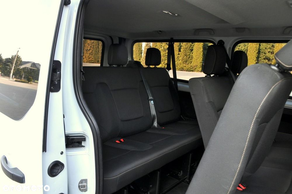 Renault Trafic - 26