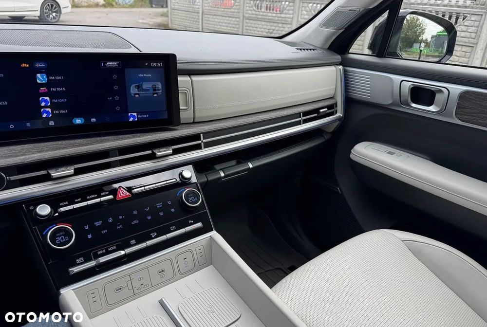 Hyundai Santa Fe 1.6 T-GDI HEV Calligraphy 4WD 6os - 24
