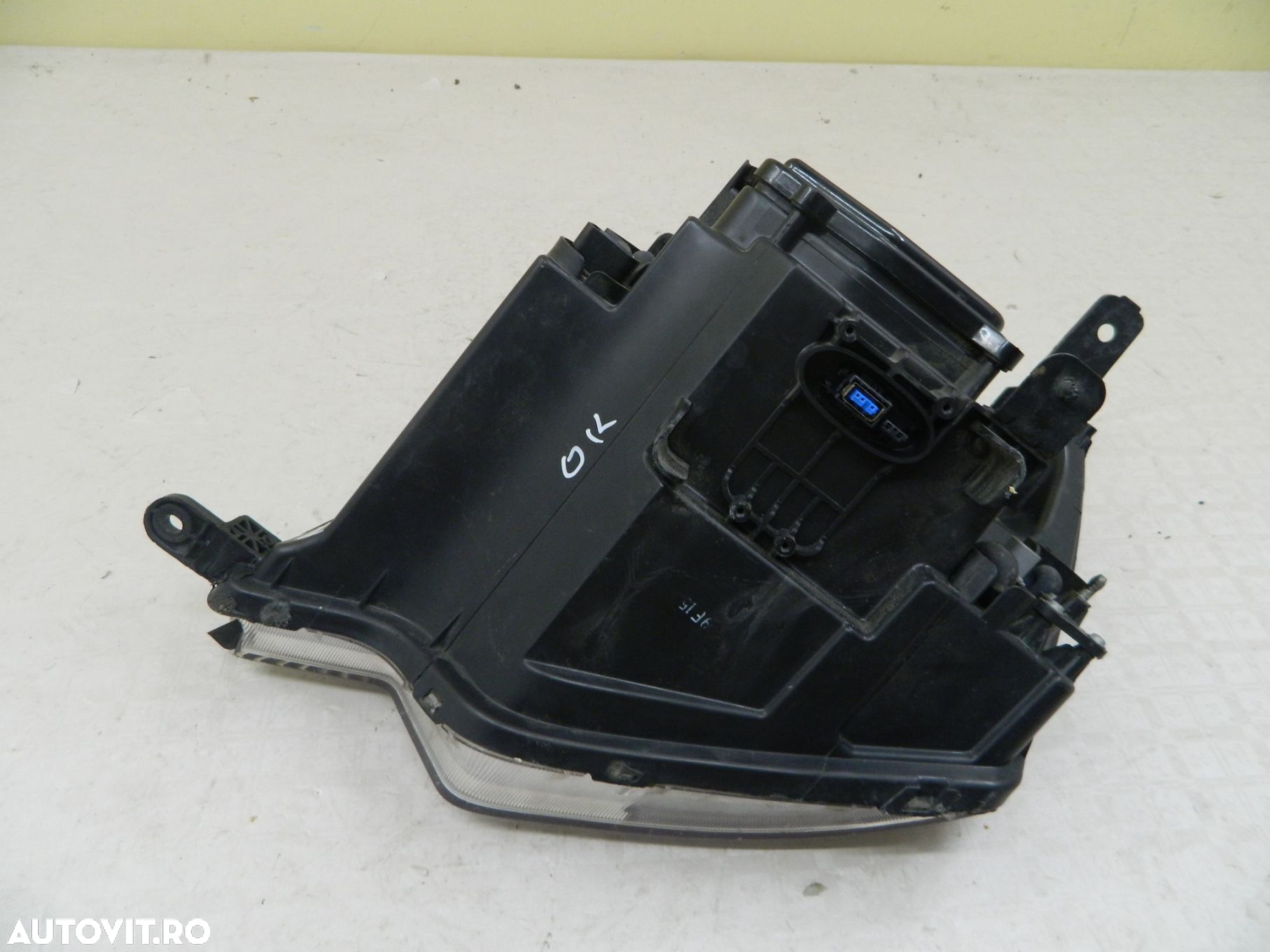 Far dreapta Opel Antara Xenon, 2006, 2007, 2008, 2009, 2010, 2011, 2012, 2013, 2014, 2015. - 5