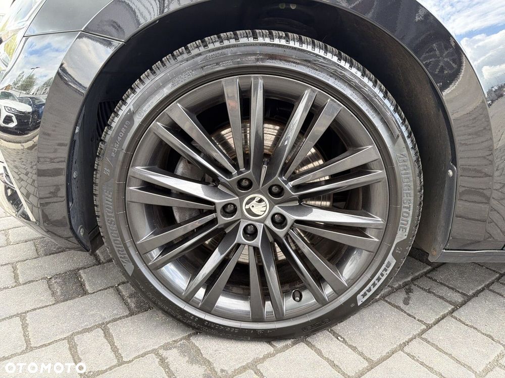 Skoda Superb - 17