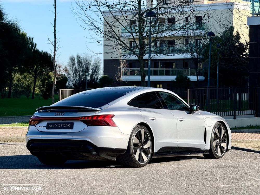 Audi e-tron GT quattro - 9