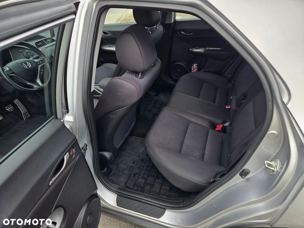 Honda Civic 1.8i-VTEC Sport - 10