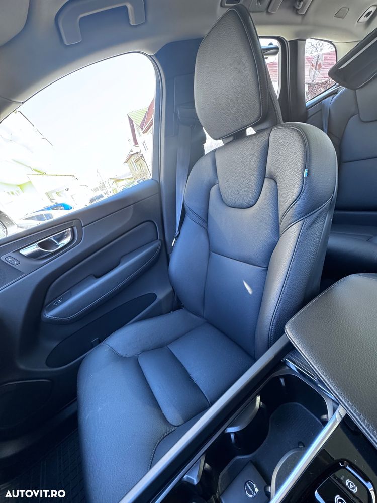 Volvo XC 60 T8 Twin Engine AWD Inscription - 24